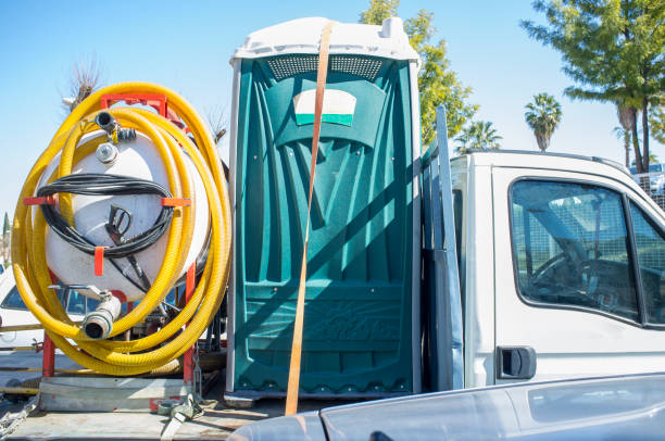 Best Luxury portable toilet rental  in Crest, CA